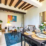 4 Guests Flat - Rue Mouffetard