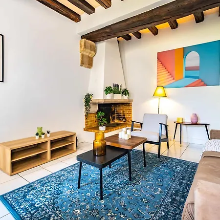 4 Guests Flat - Rue Mouffetard Parigi