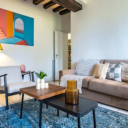 4 Guests Flat - Rue Mouffetard Appartamento Parigi